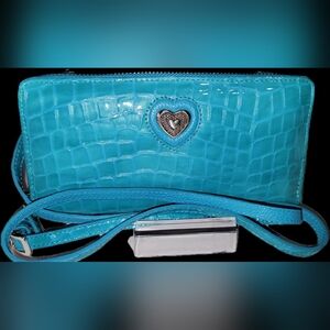 BRIGHTON Bellissimo Teal Card Case Wallet /CrossBody NWOT Gorgeous W Strap.